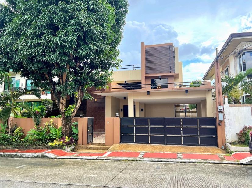 Capitol Park Homes, Quezon City - House & Lot For Sale w/ Pool (Quezon ...