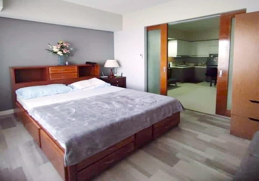 1-Bedroom Fully Furnished Condo in Baseline, Near Fuente Circle, Cebu City