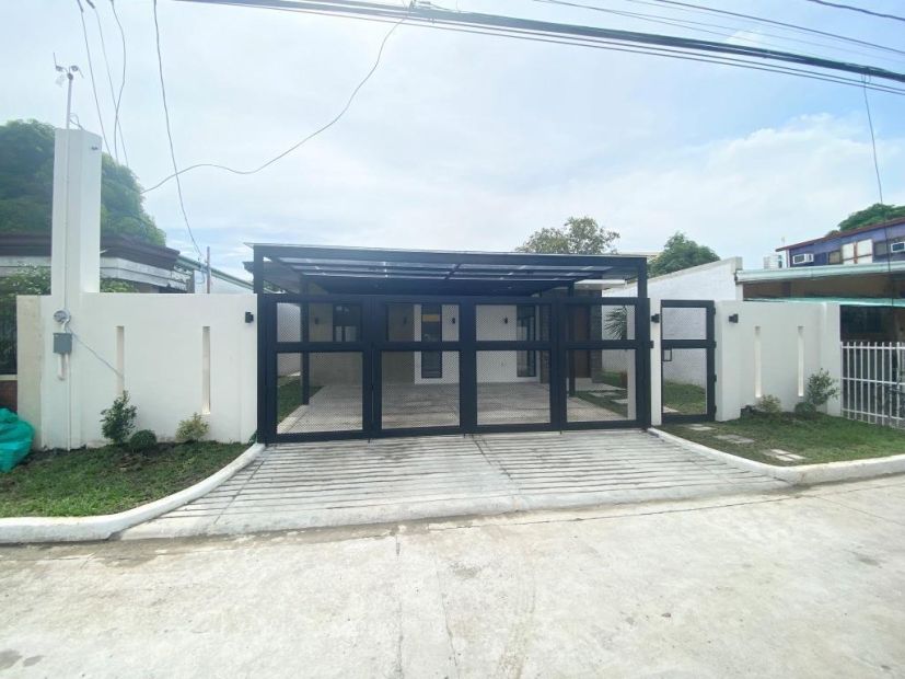 Modern Design Bungalow House And Lot In Don Bosco Parañaque Near Levitown