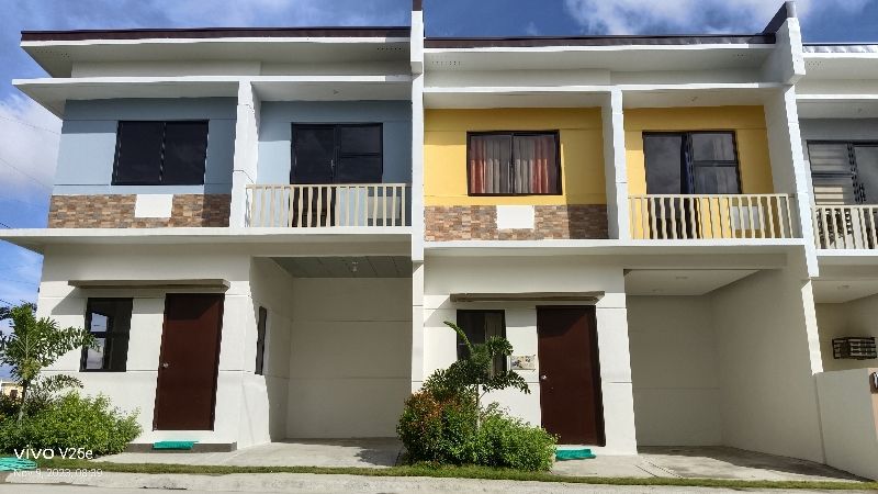 3-Bedroom Sierra Townhouse For Sale in Perez, Trece Martires, Cavite