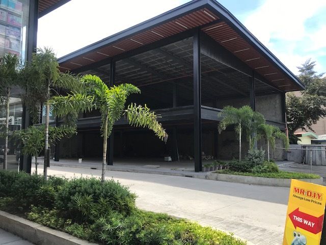 For Rent: 300 Sqm Commercial Space in Springwood District, Mandaue City ...