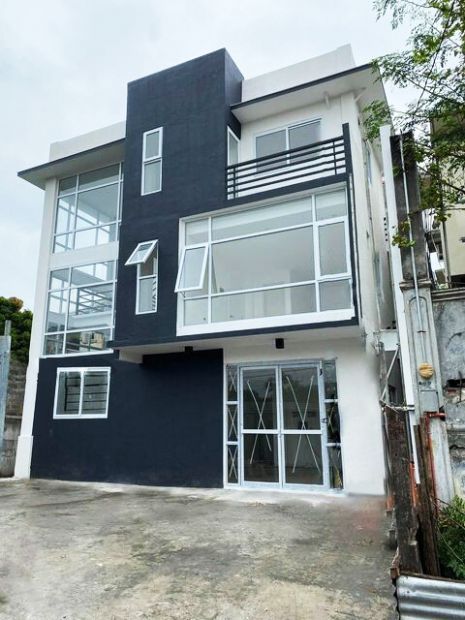 Pleasant Village 3Storey Residential Building for Sale Alabang ...