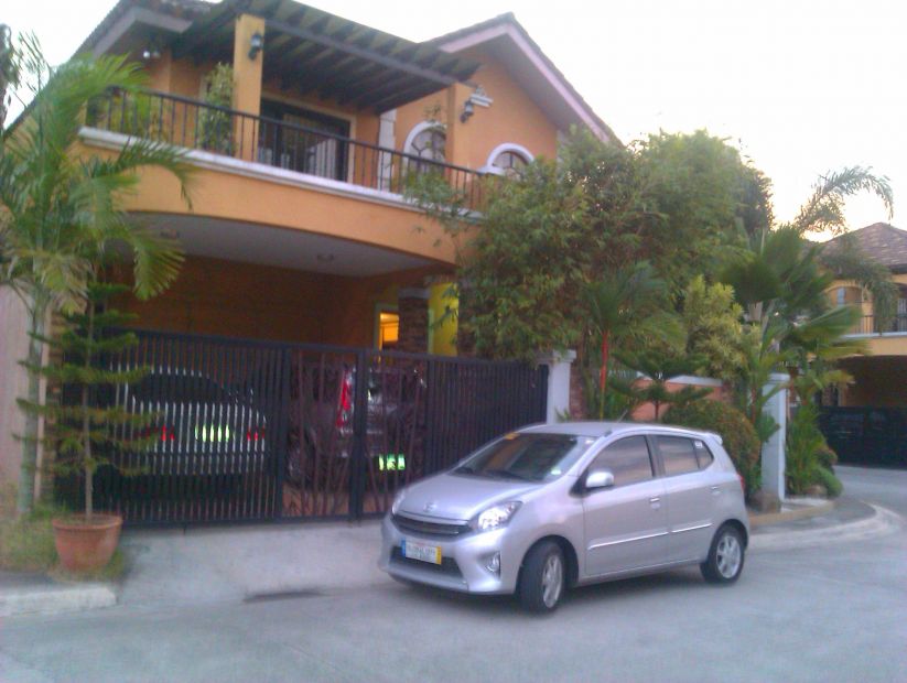 House and Lot For Sale at Santa Rosa, Laguna