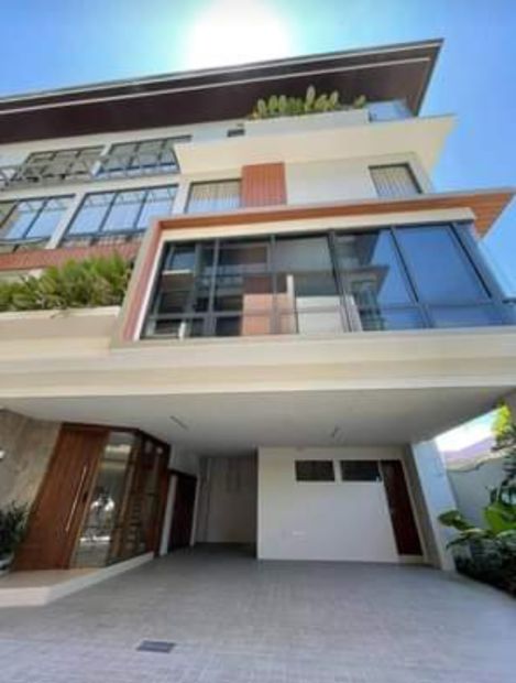 4 Bedrooms House and Lot For Sale in Paco Manila