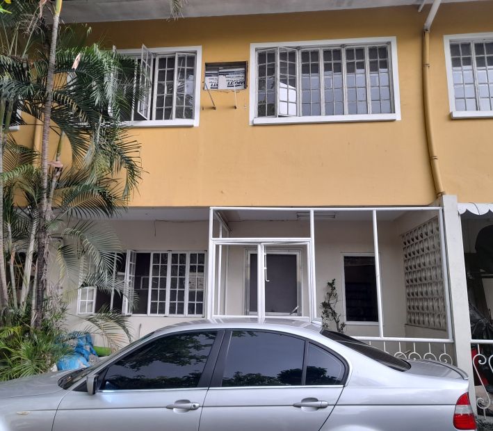 Unit For Rent in Brgy Mariana, New Manila