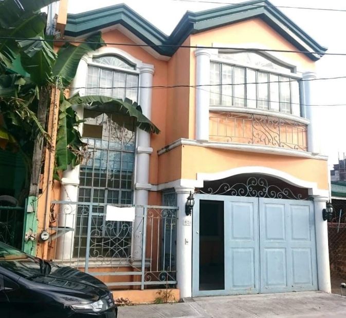 For Sale - 2-storey House and Lot at Gatchalian Subdivision, Las Piñas City