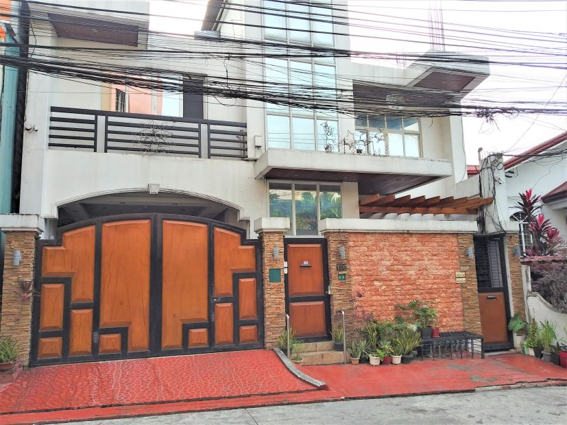 2 Bedroom Residential Apartment Unit for rent - at Kamuning Quezon City