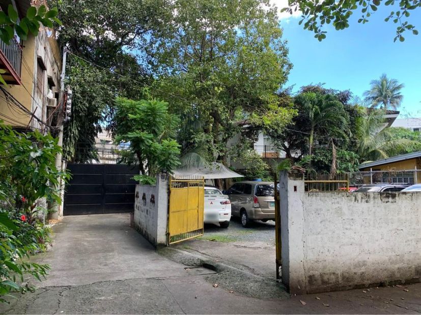 FOR SALE! 591sqm Commercial Lot inside Private Gated Compound at Pasay