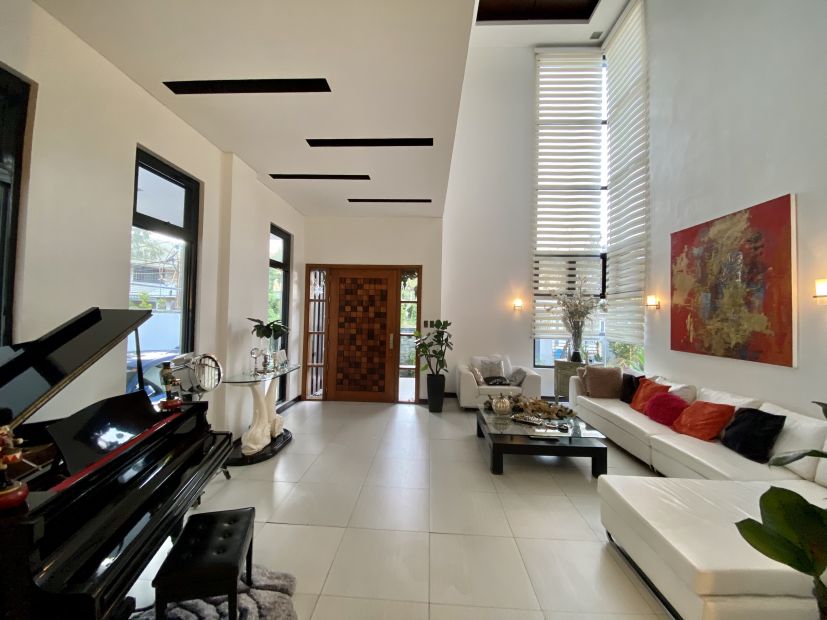 Modern house for sale Tierra Pura Quezon City