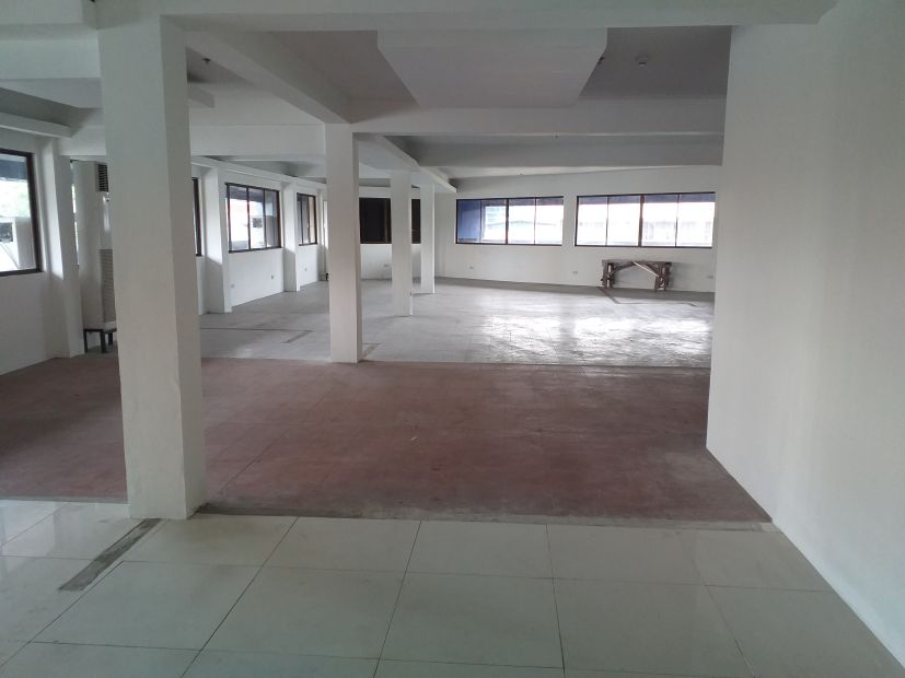 BACOLOD OFFICE/COMMERCIAL SPACE FOR LEASE