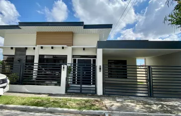 Single-family House For Rent in Cuayan, Angeles, Pampanga