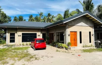 Single-family House For Sale in Combado, Bacong, Negros Oriental