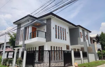 Single-family House For Sale in San Isidro, Cainta, Rizal