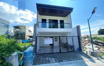 Single-family House For Sale in Talon Dos, Las Piñas, Metro Manila