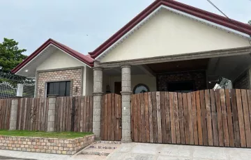 Single-family House For Sale in Dolores, San Fernando, Pampanga