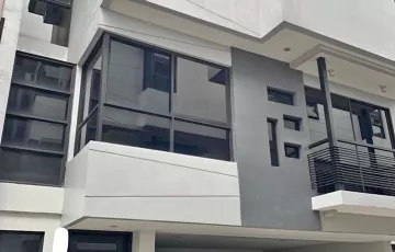 Townhouse For Rent in Commonwealth, Quezon City, Metro Manila
