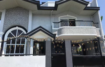 Single-family House For Sale in Tugatog, Orani, Bataan