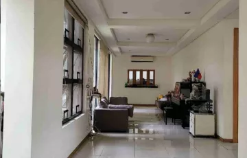 Single-family House For Rent in Ayala Heights, Quezon City, Metro Manila