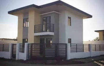 Single-family House For Sale in Barangay XII, Victorias, Negros Occidental