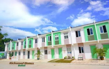 Townhouse For Sale in Dao, Dauis, Bohol