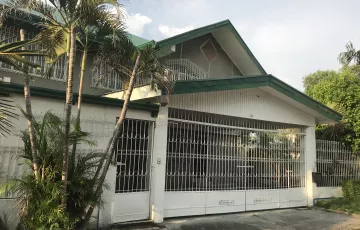 Single-family House For Rent in Pamplona Tres, Las Piñas, Metro Manila