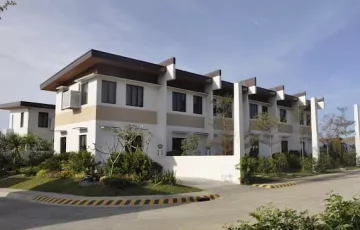 Single-family House For Sale in San Agustin I, Dasmariñas, Cavite