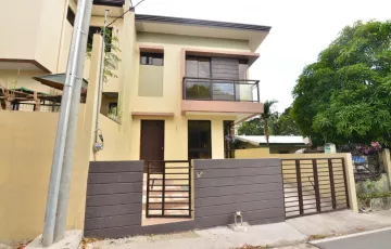 Single-family House For Sale in San Isidro, San Fernando, Pampanga