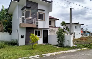 Single-family House For Rent in Bulihan, Malolos, Bulacan