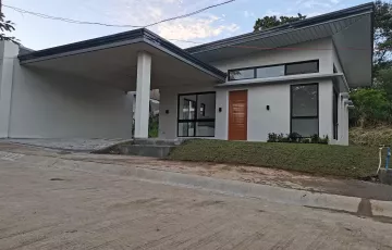 Single-family House For Sale in San Roque, Angono, Rizal