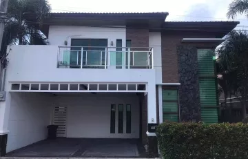 Single-family House For Sale in Amsic, Angeles, Pampanga