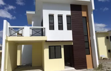Single-family House For Rent in Tanauan, Tanza, Cavite