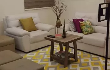 Single-family House For Sale in Santo Cristo, Angeles, Pampanga