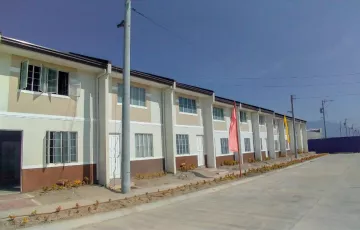 Townhouse For Sale in Nueva Victoria, Mexico, Pampanga