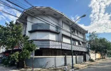 Townhouse For Rent in Makati, Metro Manila