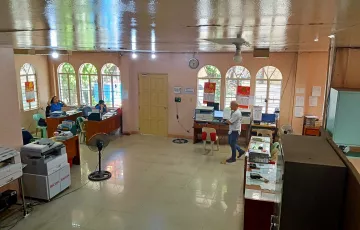 Warehouse For Sale in Tandang Sora, Quezon City, Metro Manila