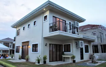 Single-family House For Sale in Totolan, Dauis, Bohol