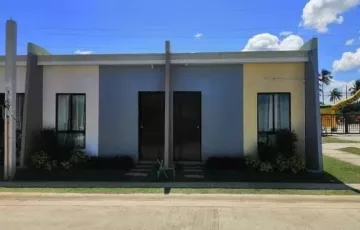 Townhouse For Sale in Alupay, Rosario, Batangas