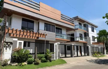 Apartments For Sale in B.F. Homes, Parañaque, Metro Manila