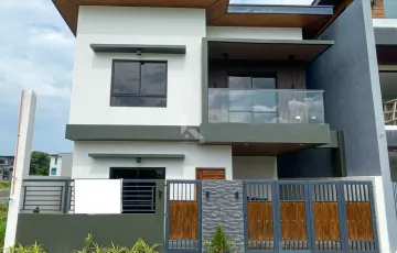 Single-family House For Sale in San Miguel, Pasig, Metro Manila