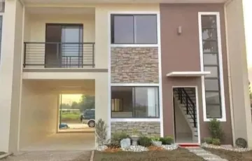 Single-family House For Sale in Perez, Trece Martires, Cavite