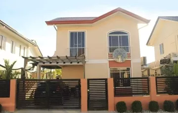 Single-family House For Rent in Cabalantian, Bacolor, Pampanga