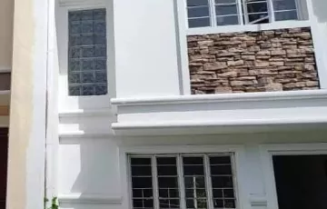 Townhouse For Sale in San Jose, Rodriguez, Rizal