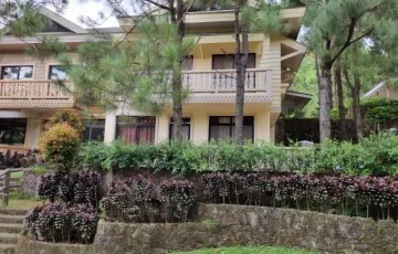 Townhouse For Sale in Iruhin East, Tagaytay, Cavite