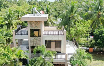 Single-family House For Sale in Mariveles, Dauis, Bohol