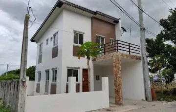 Single-family House For Sale in Daungan, Guiguinto, Bulacan