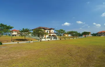 Residential Lot For Sale in Almanza Dos, Las Piñas, Metro Manila