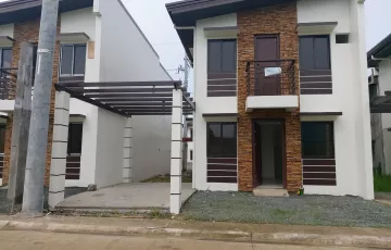 Single-family House For Sale in Mabuhay, Carmona, Cavite