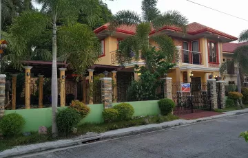 Single-family House For Sale in Santa Cruz, Iloilo, Iloilo