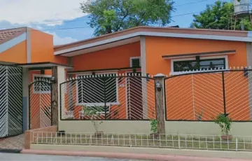 Single-family House For Sale in San Isidro, Parañaque, Metro Manila