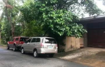 Single-family House For Sale in San Lorenzo, Makati, Metro Manila